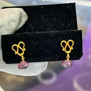 18kt Yellow Gold Amethyst Earrings